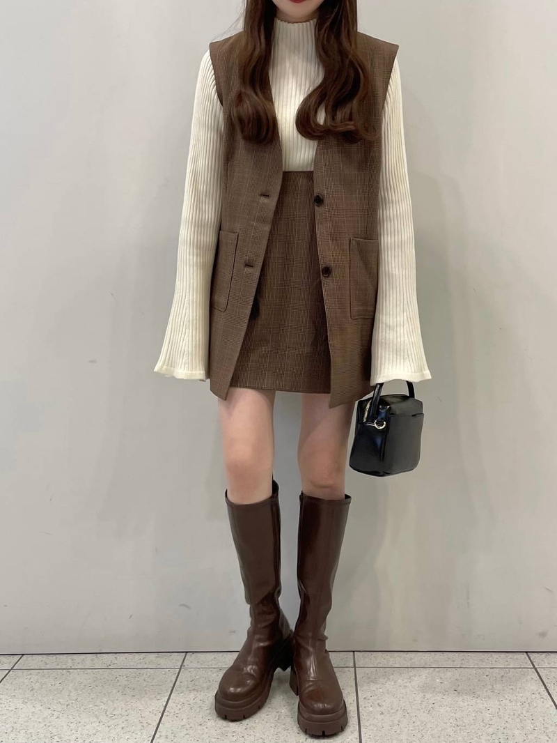 6960109/ヘップファイブ/Heather/158