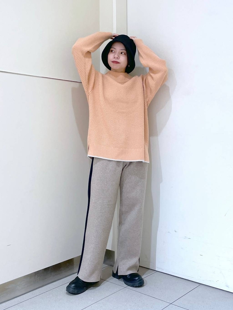 7191373/ルクア/niko and .../146