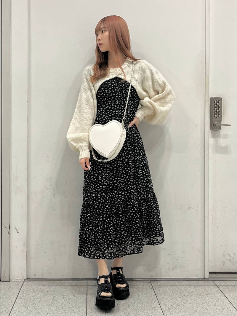 7443651/ヘップファイブ/Heather/159