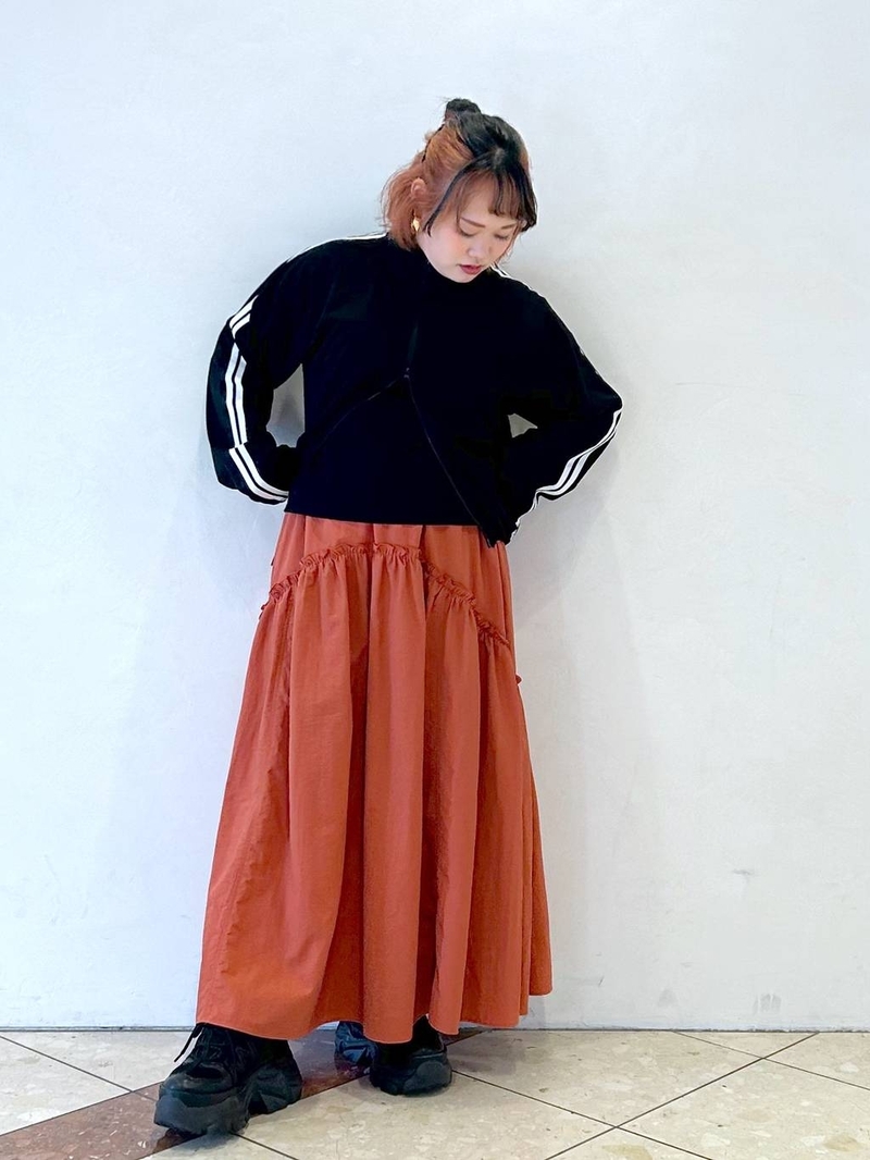 8650935/ヘップファイブ/PAGEBOY/152