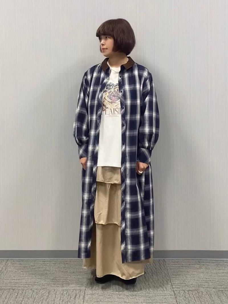 8758995/ELM/studio CLIP/156