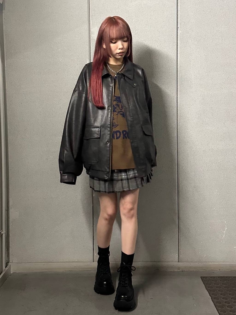 8751532/ヘップファイブ/PAGEBOY/161