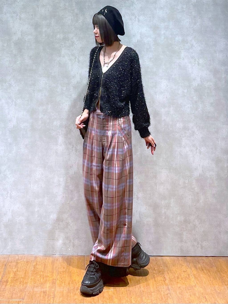 8734333/エミフルMASAKI/PAGEBOY/170