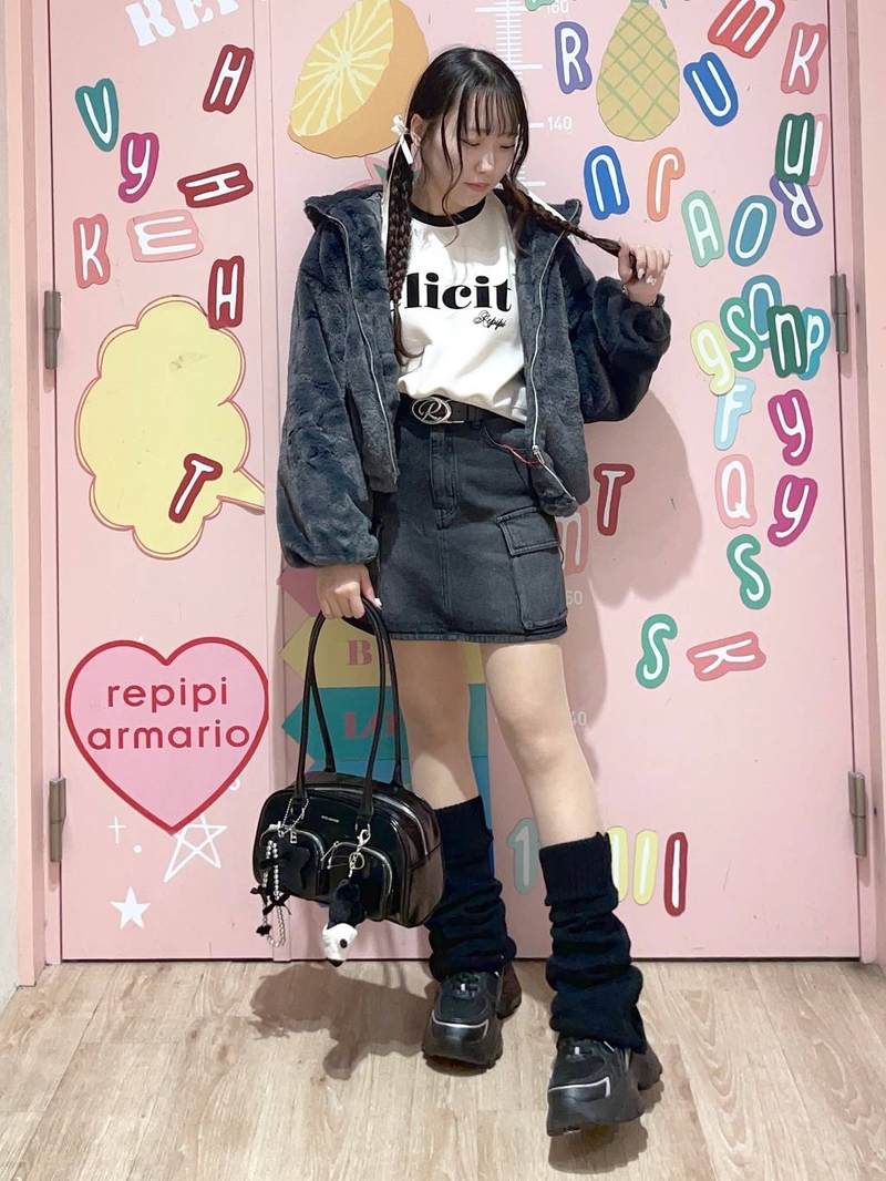 8807478/LAZONA川崎PLAZA/repipi armario/150