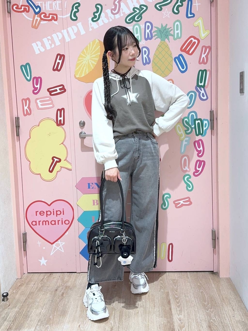 8809871/LAZONA川崎PLAZA/repipi armario/165