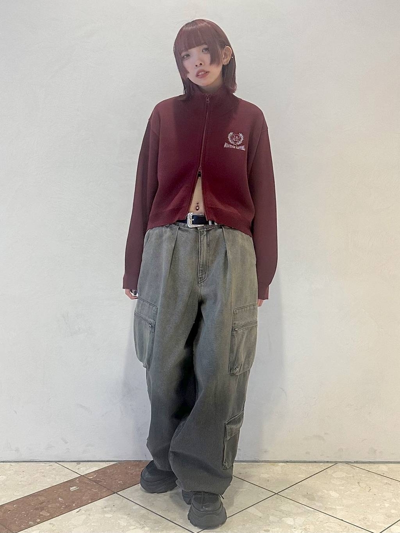 8830854/ヘップファイブ/PAGEBOY/161