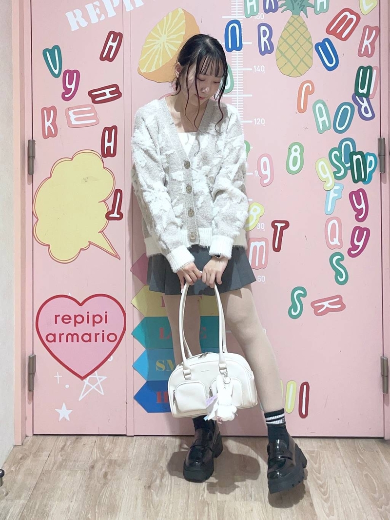 8845635/LAZONA川崎PLAZA/repipi armario/150
