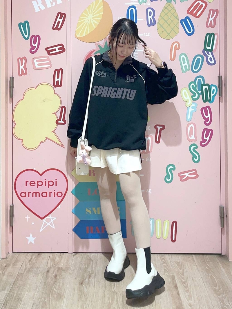 8845598/LAZONA川崎PLAZA/repipi armario/150