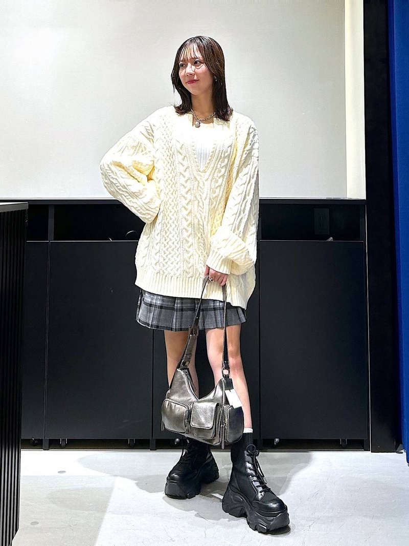 8889771/イオンモール広島府中/PAGEBOY/157