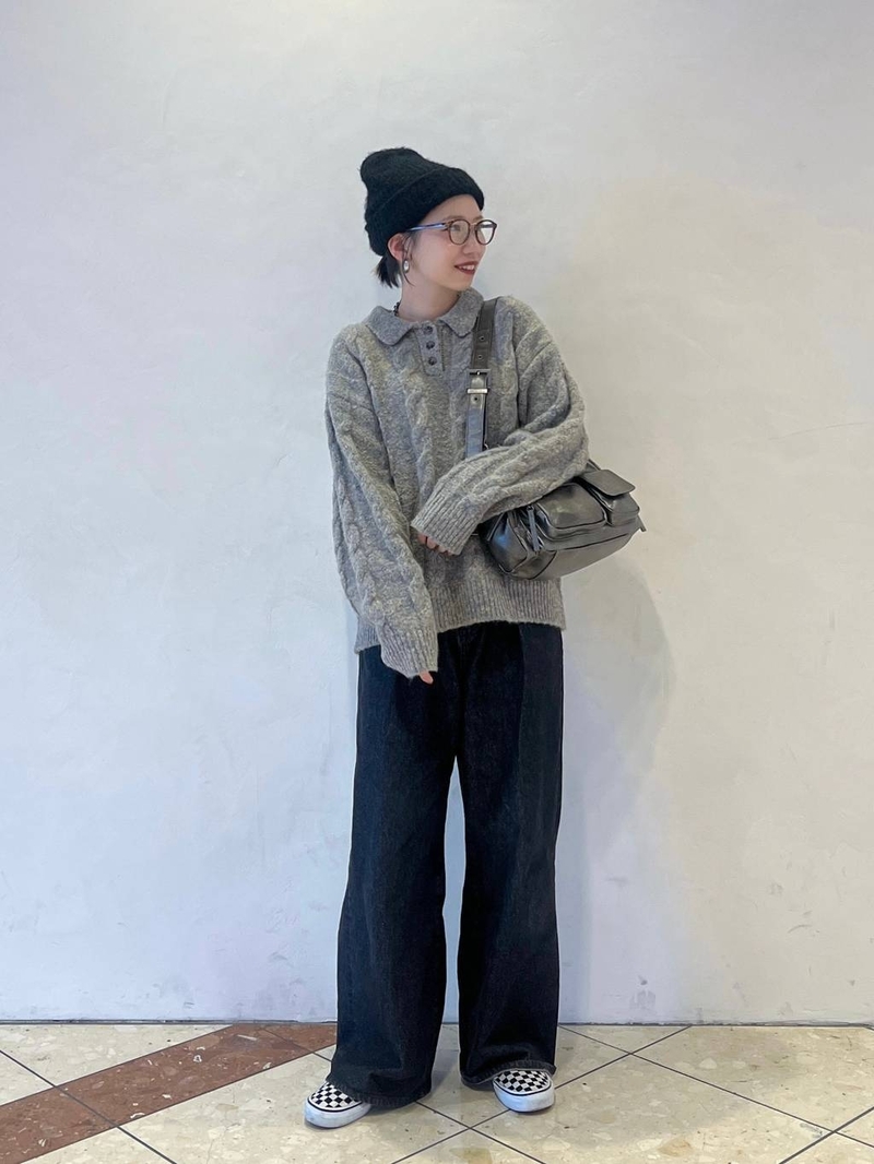 8904151/ヘップファイブ/PAGEBOY/159