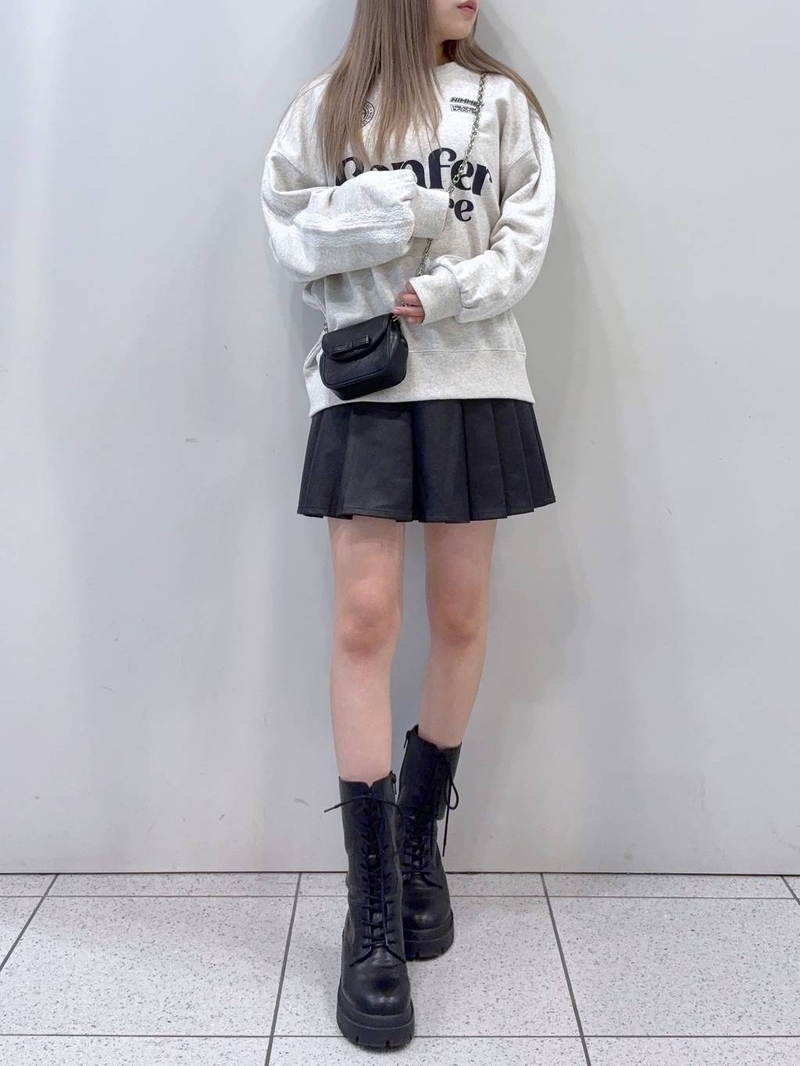 8922677/ヘップファイブ/Heather/158