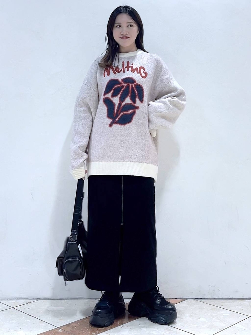 8920738/ヘップファイブ/PAGEBOY/161