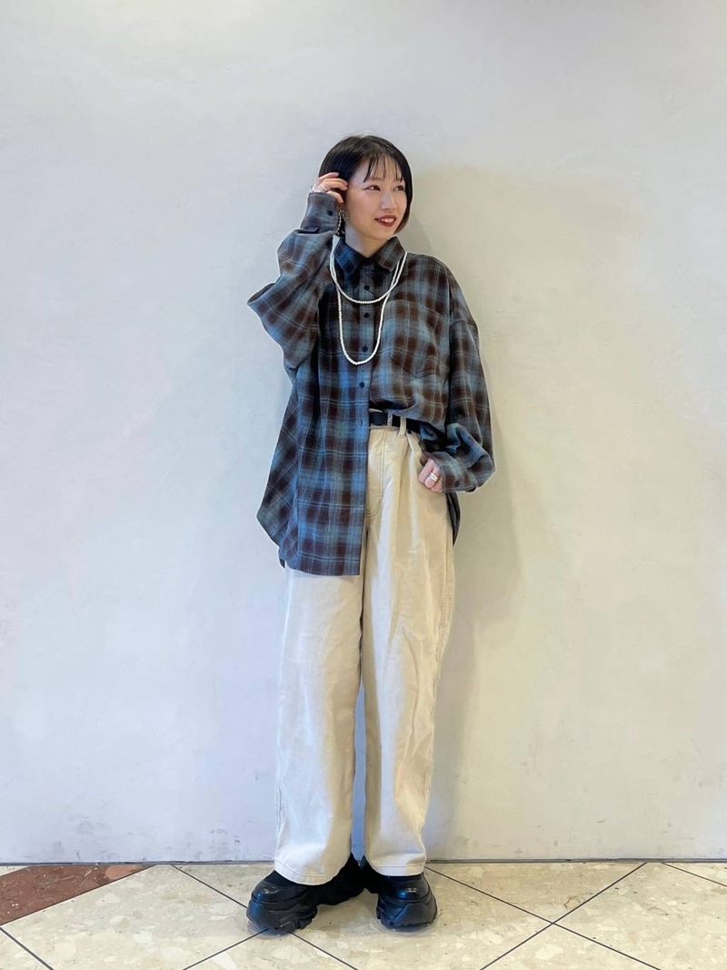 8934837/ヘップファイブ/PAGEBOY/159