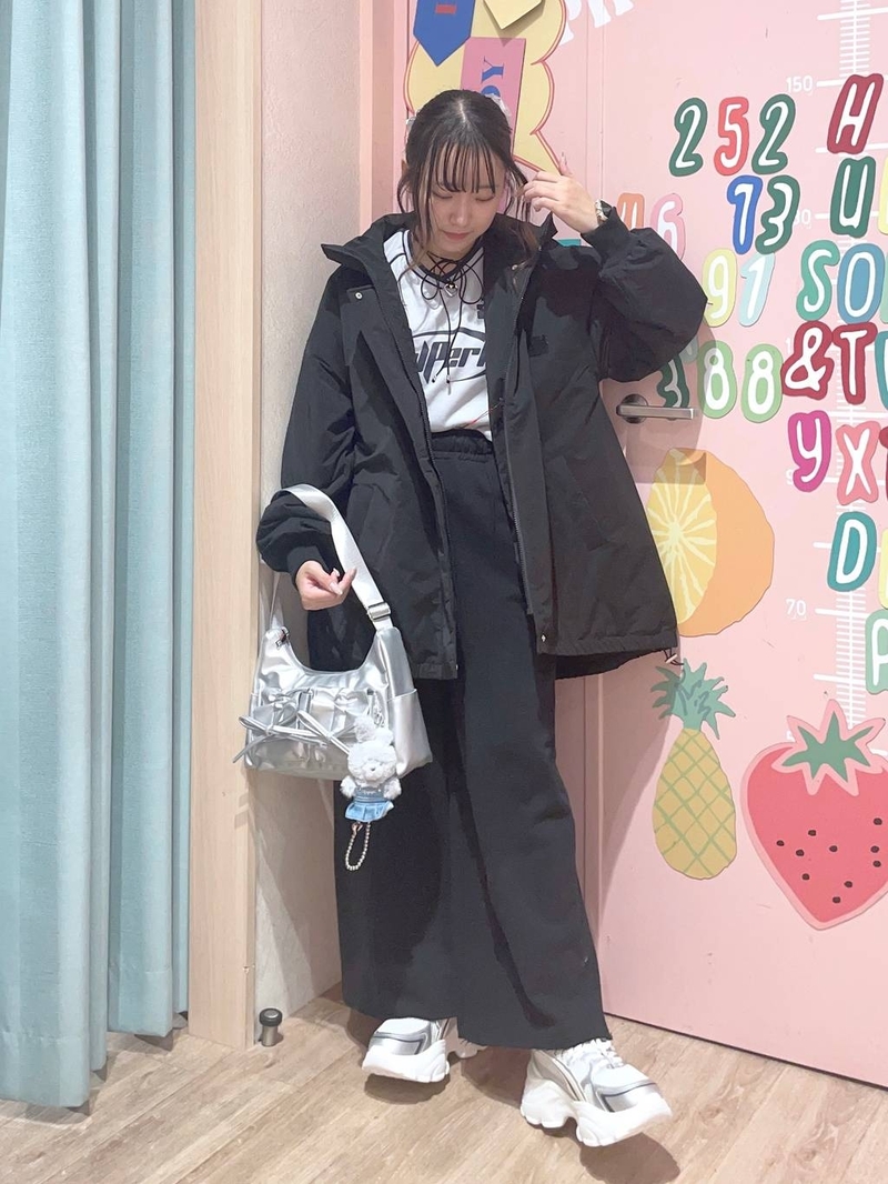 8939948/LAZONA川崎PLAZA/repipi armario/150