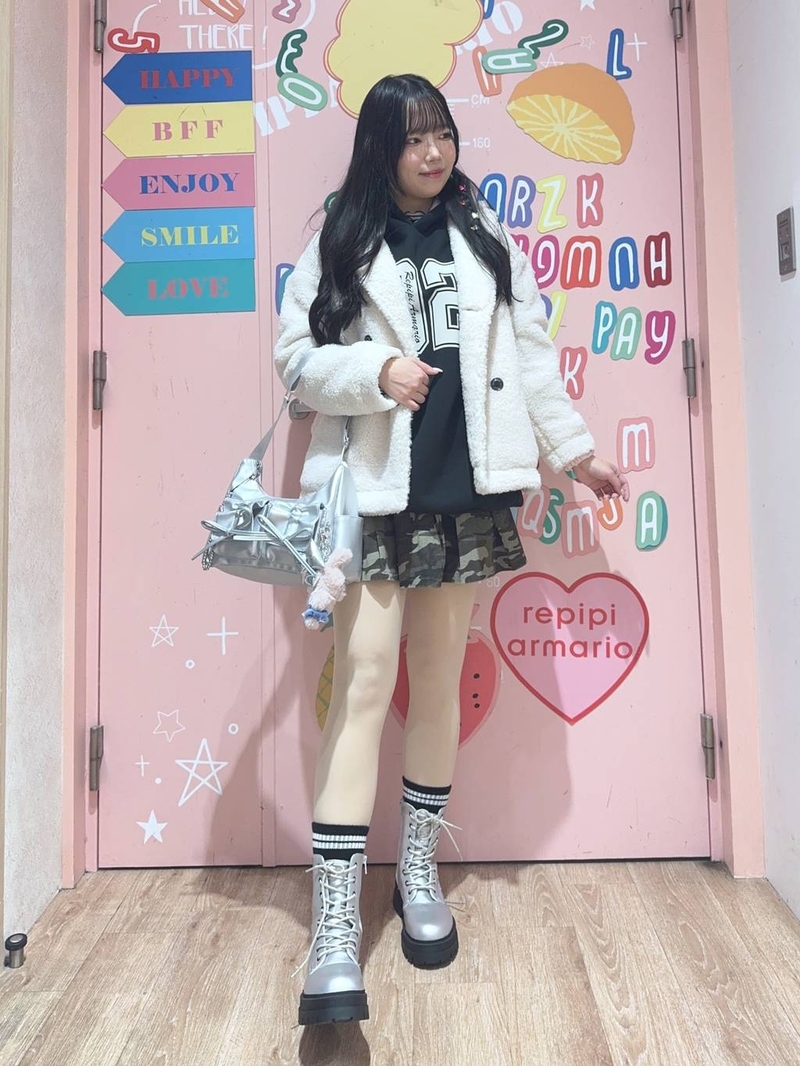 8960560/LAZONA川崎PLAZA/repipi armario/165