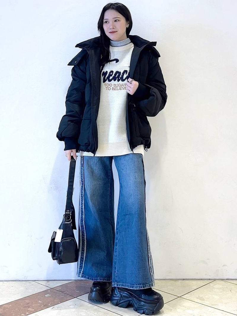 9006589/ヘップファイブ/PAGEBOY/161