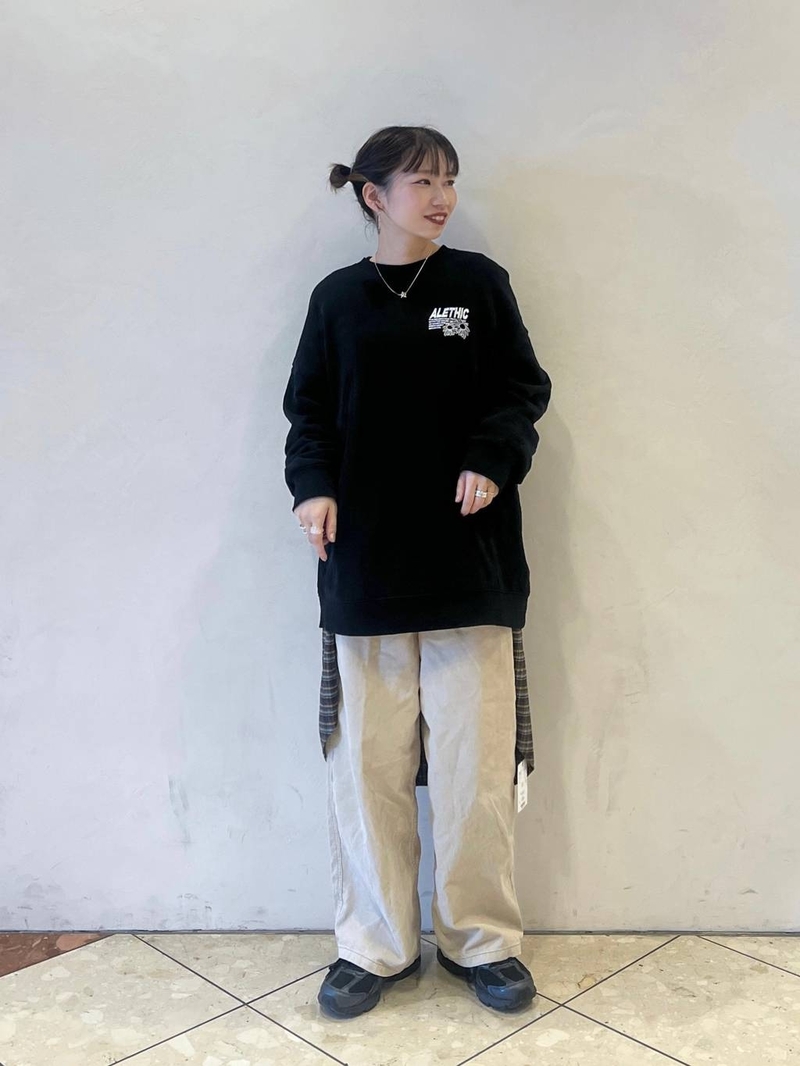 9013233/ヘップファイブ/PAGEBOY/159