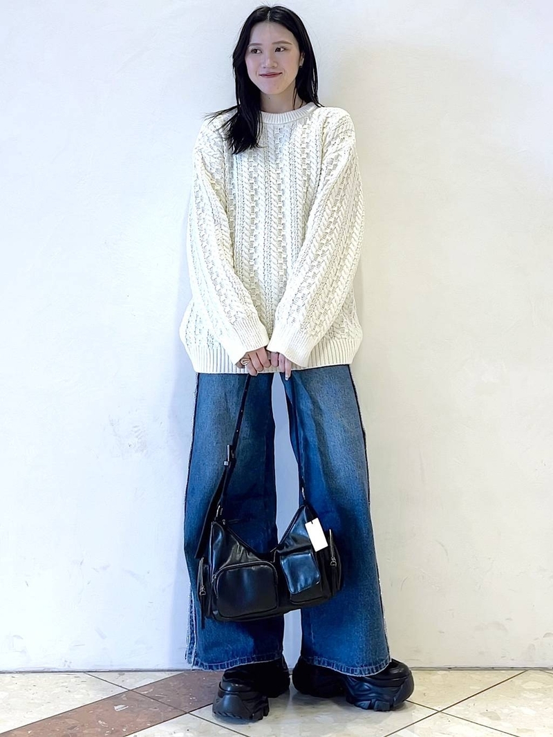 9007729/ヘップファイブ/PAGEBOY/161