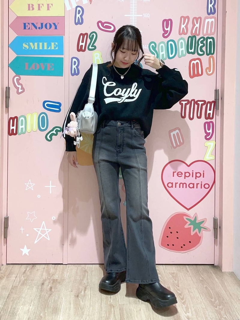 9019997/LAZONA川崎PLAZA/repipi armario/150