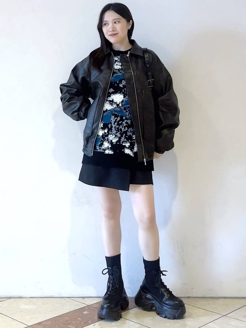 9019908/ヘップファイブ/PAGEBOY/161