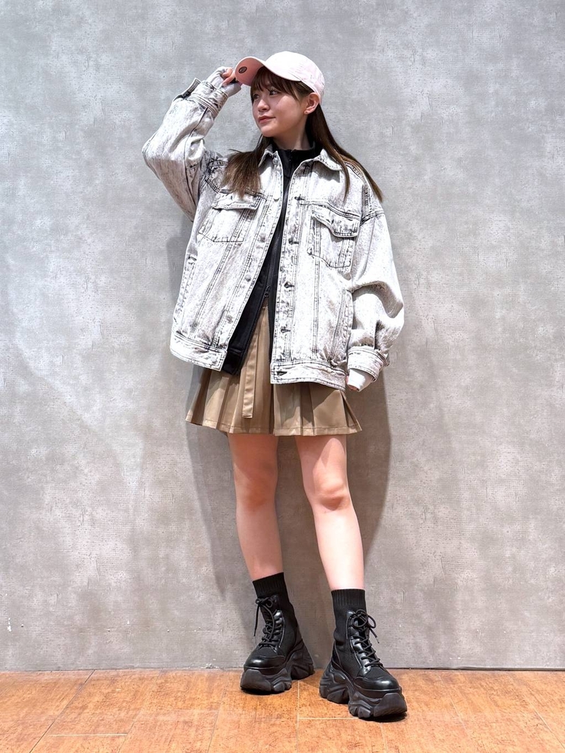 9115501/エミフルMASAKI/PAGEBOY/158