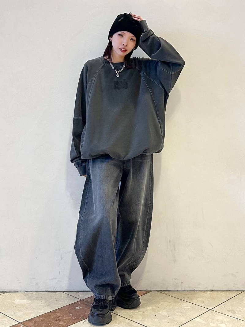 9098500/ヘップファイブ/PAGEBOY/161