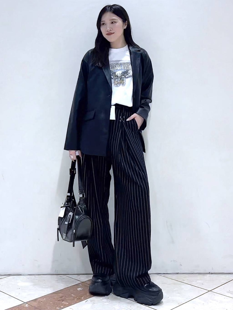 9149121/ヘップファイブ/PAGEBOY/161