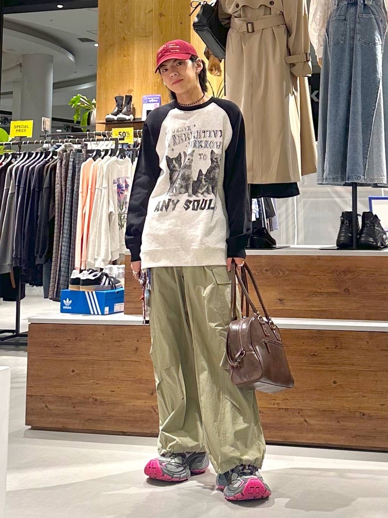 9148838/イオンモール広島府中/PAGEBOY/172