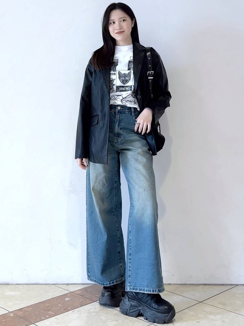 9184204/ヘップファイブ/PAGEBOY/161