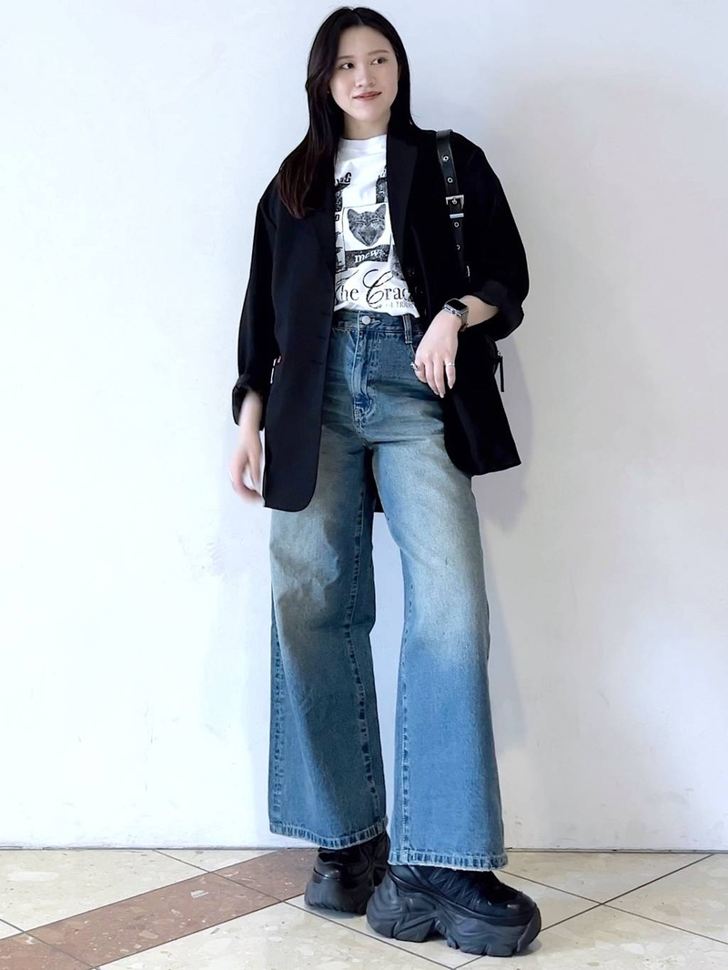 9182859/ヘップファイブ/PAGEBOY/161