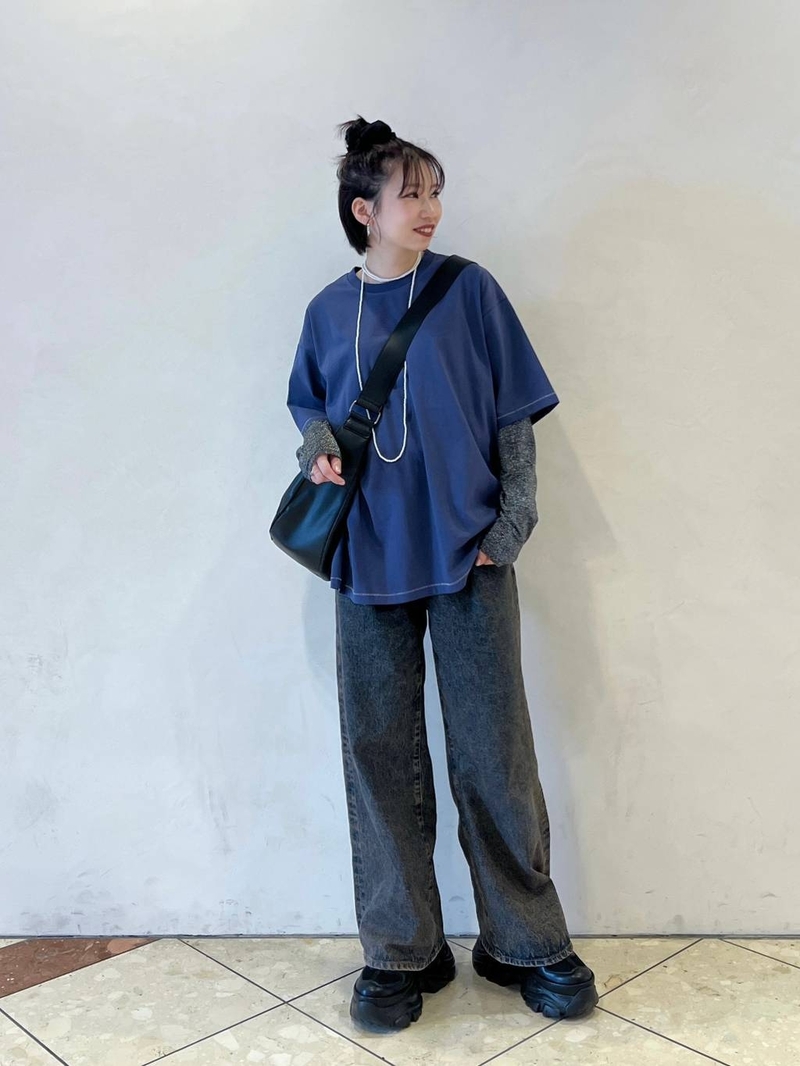 9209056/ヘップファイブ/PAGEBOY/159