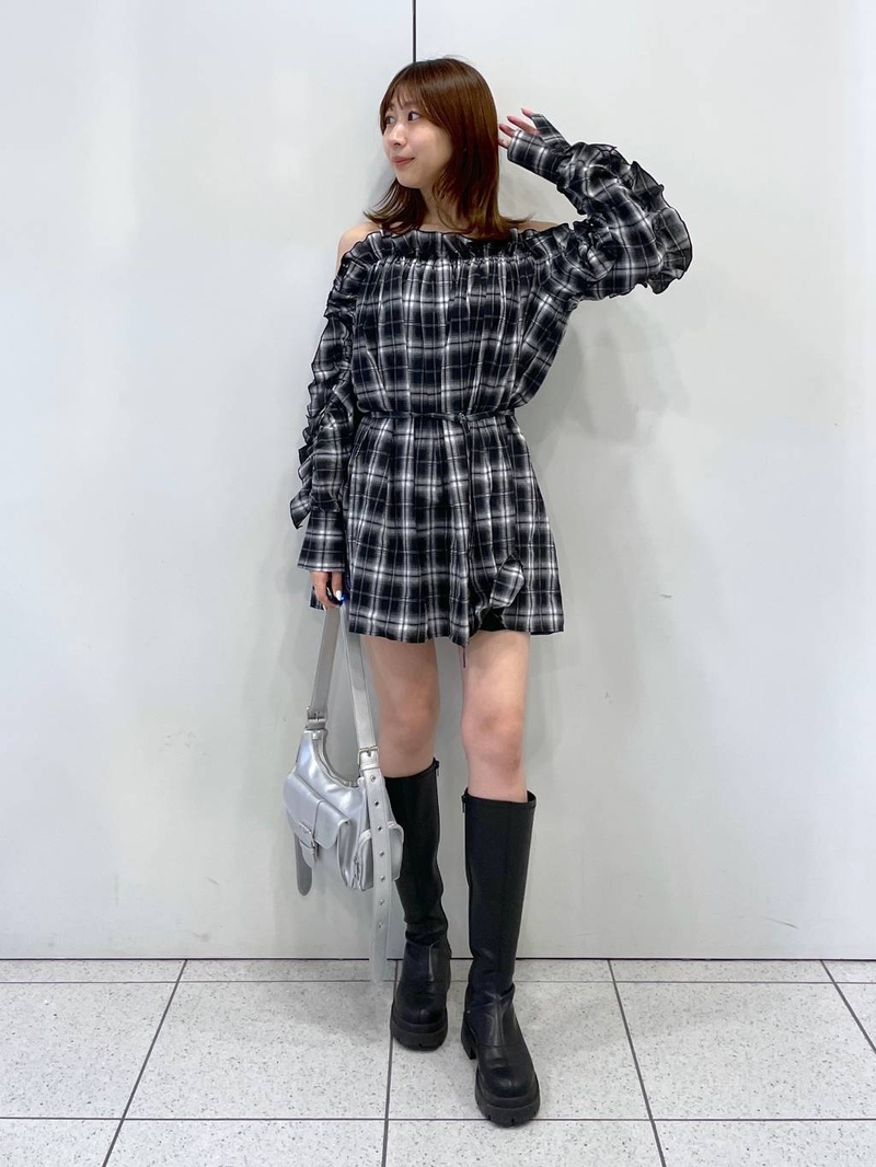 9214749/ヘップファイブ/Heather/165