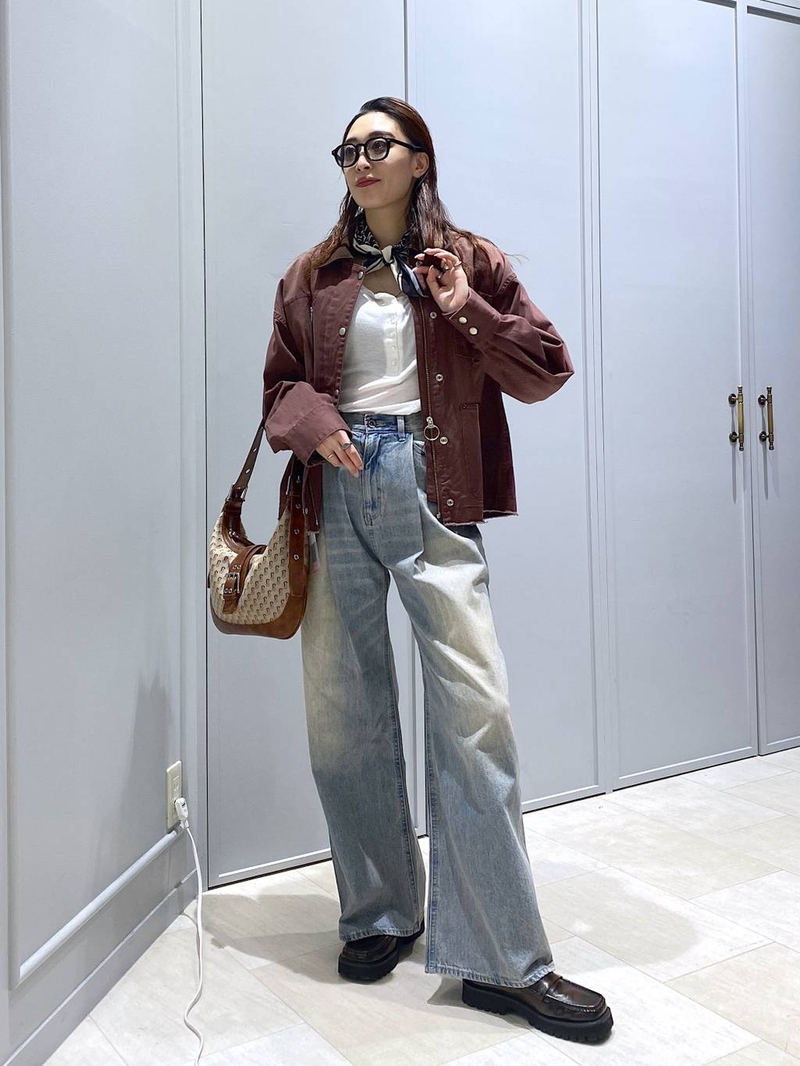 9215824/LAZONA川崎PLAZA/JEANASIS/165