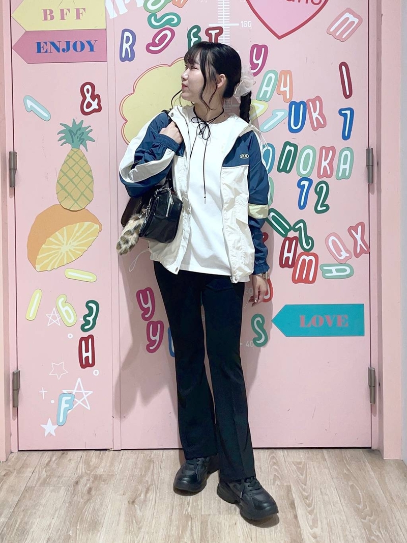 9222389/LAZONA川崎PLAZA/repipi armario/150