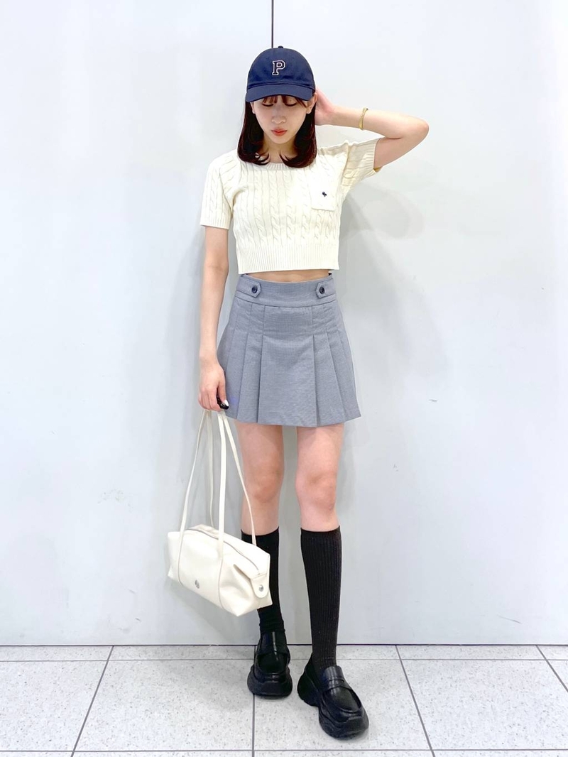 9225691/ヘップファイブ/Heather/165
