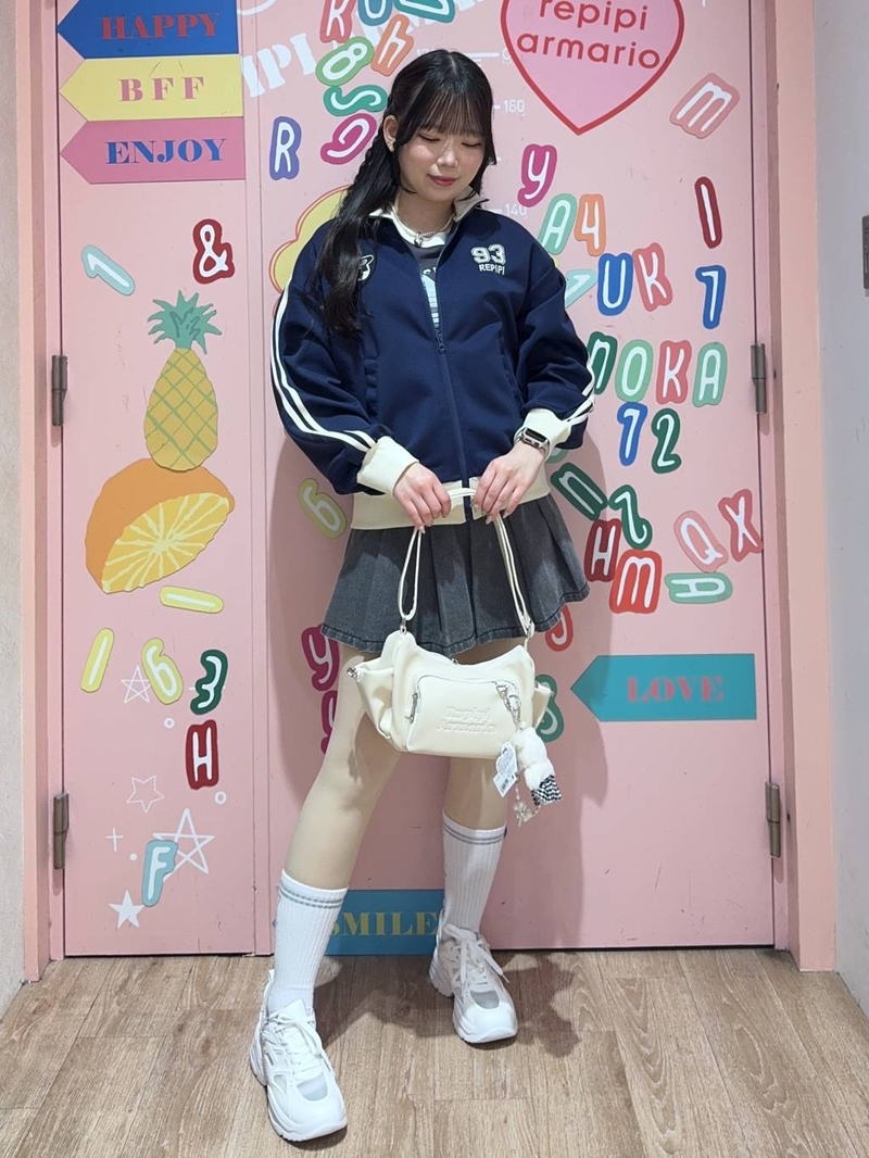 9222779/LAZONA川崎PLAZA/repipi armario/165
