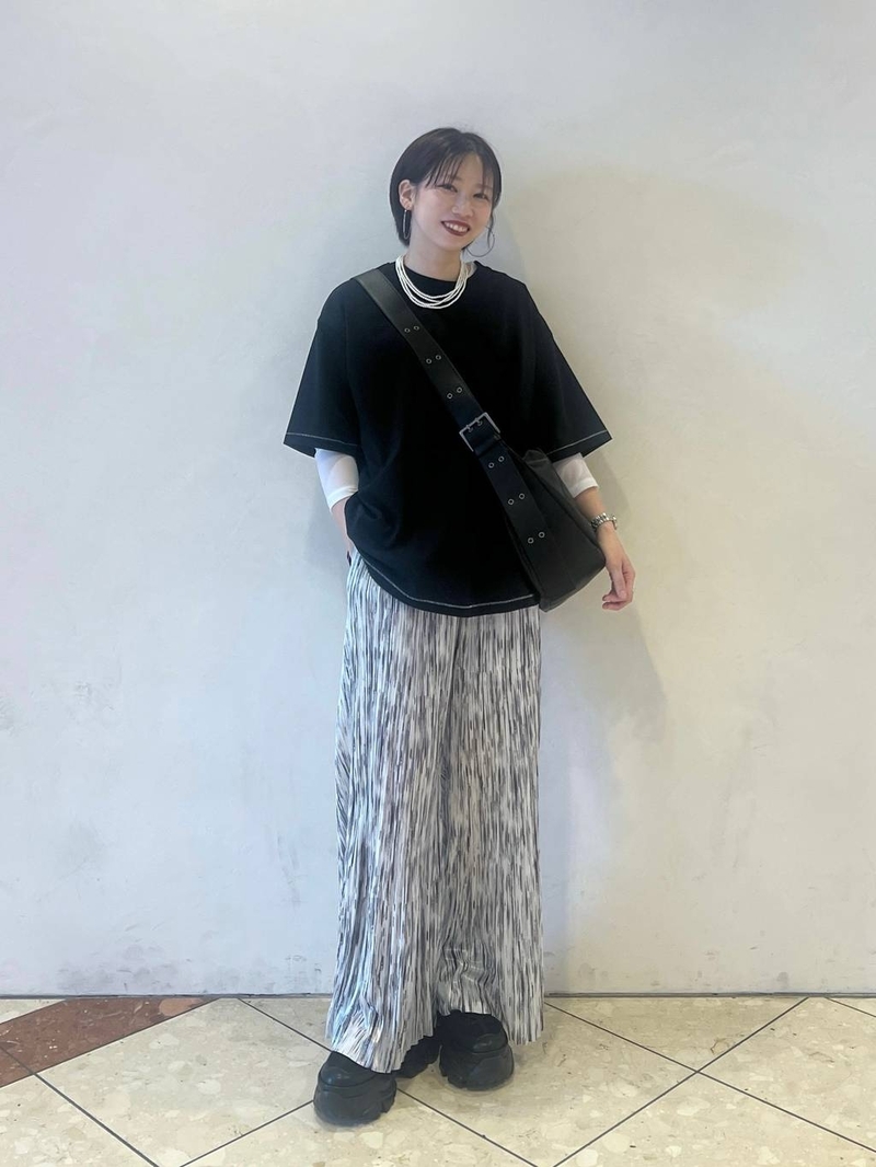 9231686/ヘップファイブ/PAGEBOY/159