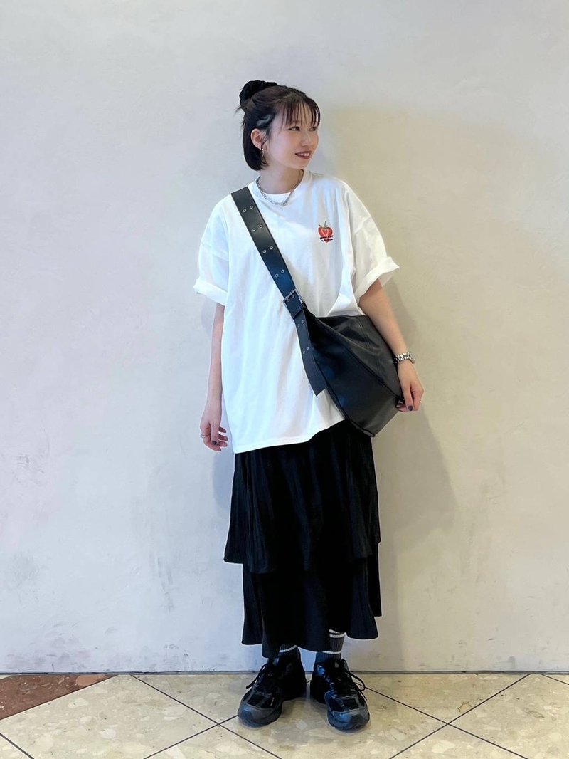 9251280/ヘップファイブ/PAGEBOY/159