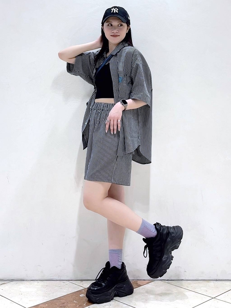 9276712/ヘップファイブ/PAGEBOY/161