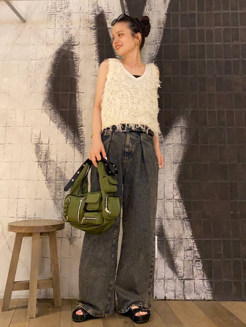 9300421/アミュエスト博多/JEANASIS/165