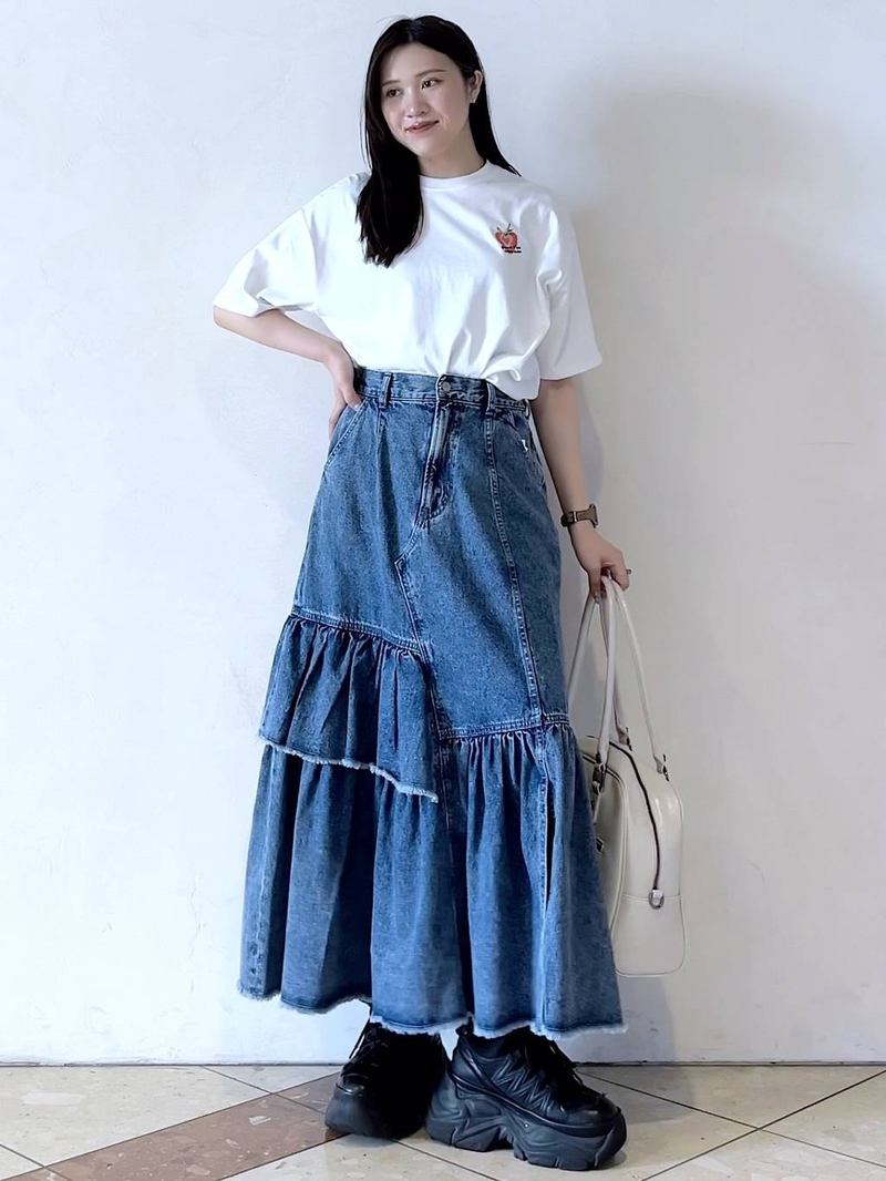 9338464/ヘップファイブ/PAGEBOY/161