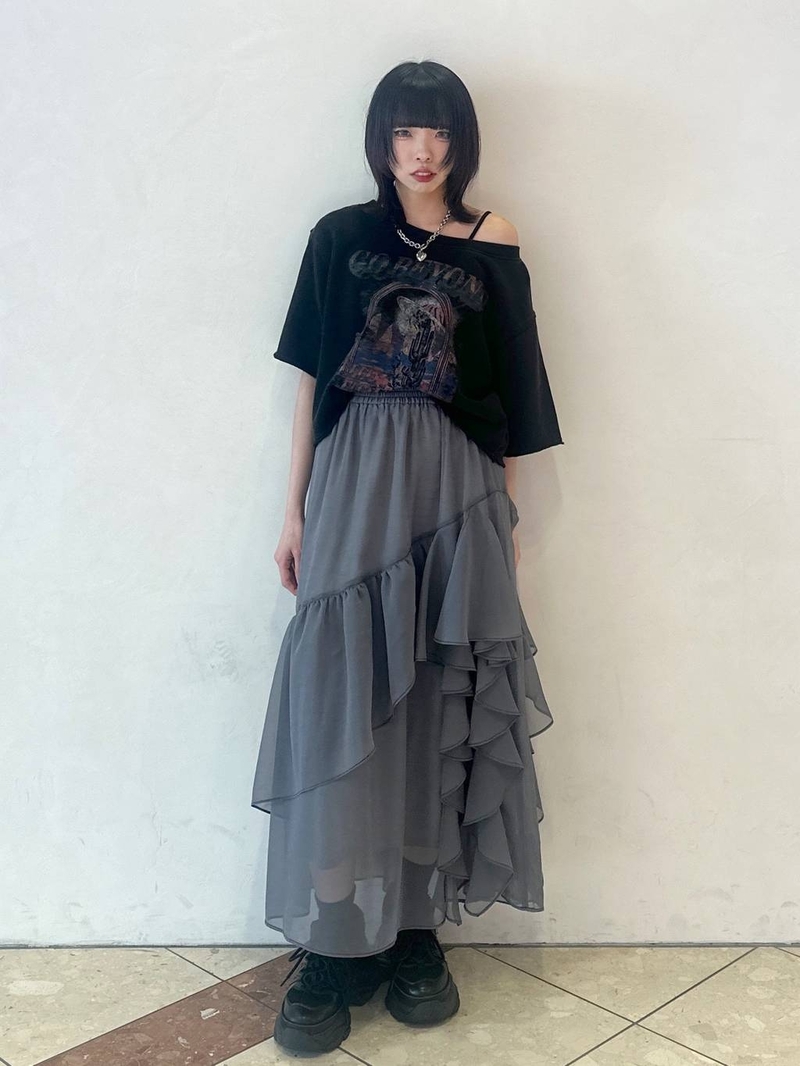 9331414/ヘップファイブ/PAGEBOY/161