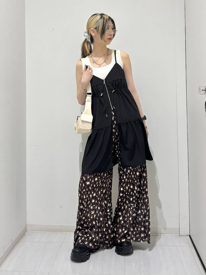 9366322/ステラプレイス/PAGEBOY/163