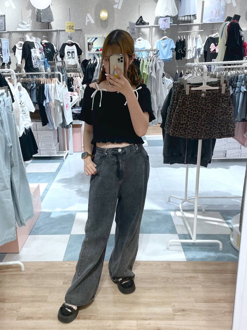 9367695/LAZONA川崎PLAZA/repipi armario/156