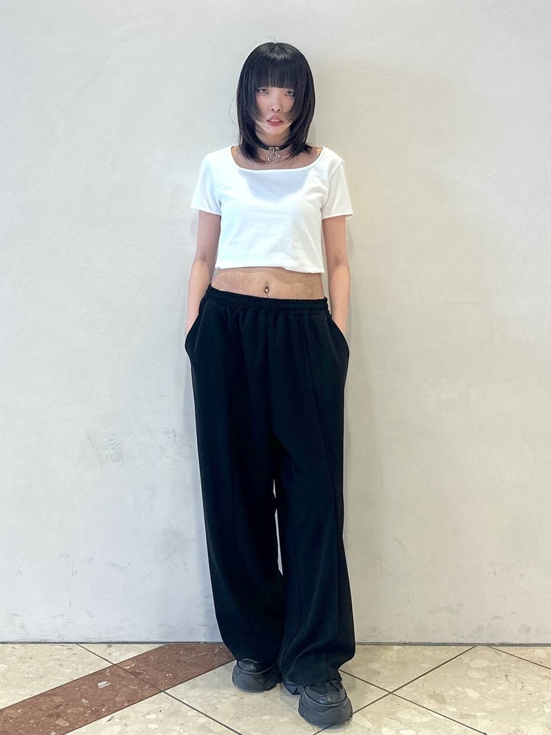 9373921/ヘップファイブ/PAGEBOY/161