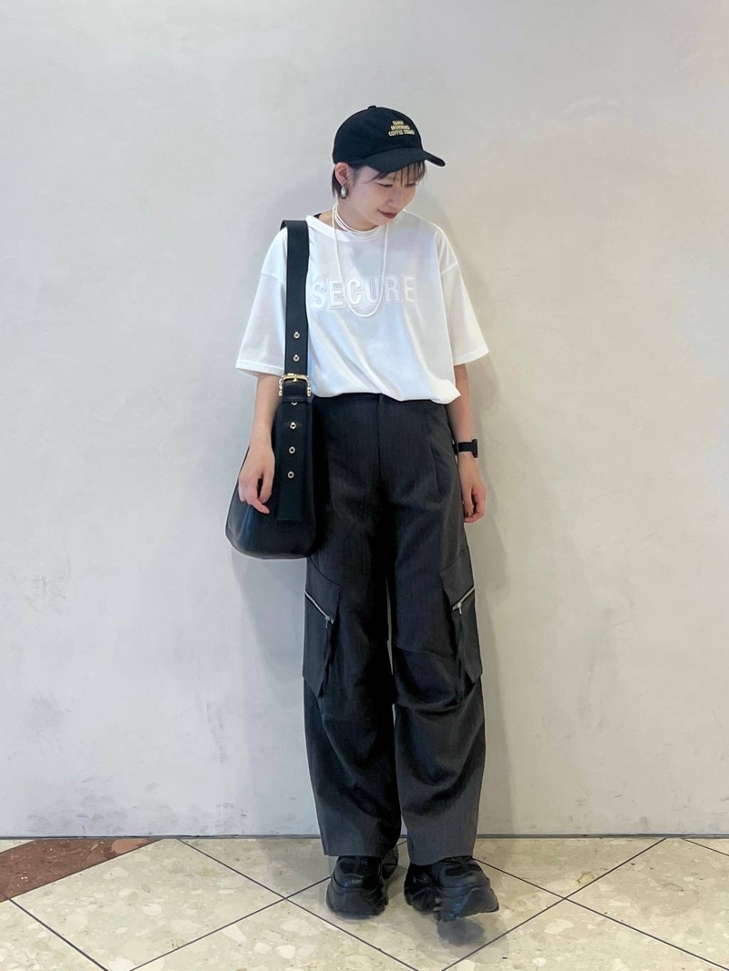 9393950/ヘップファイブ/PAGEBOY/159