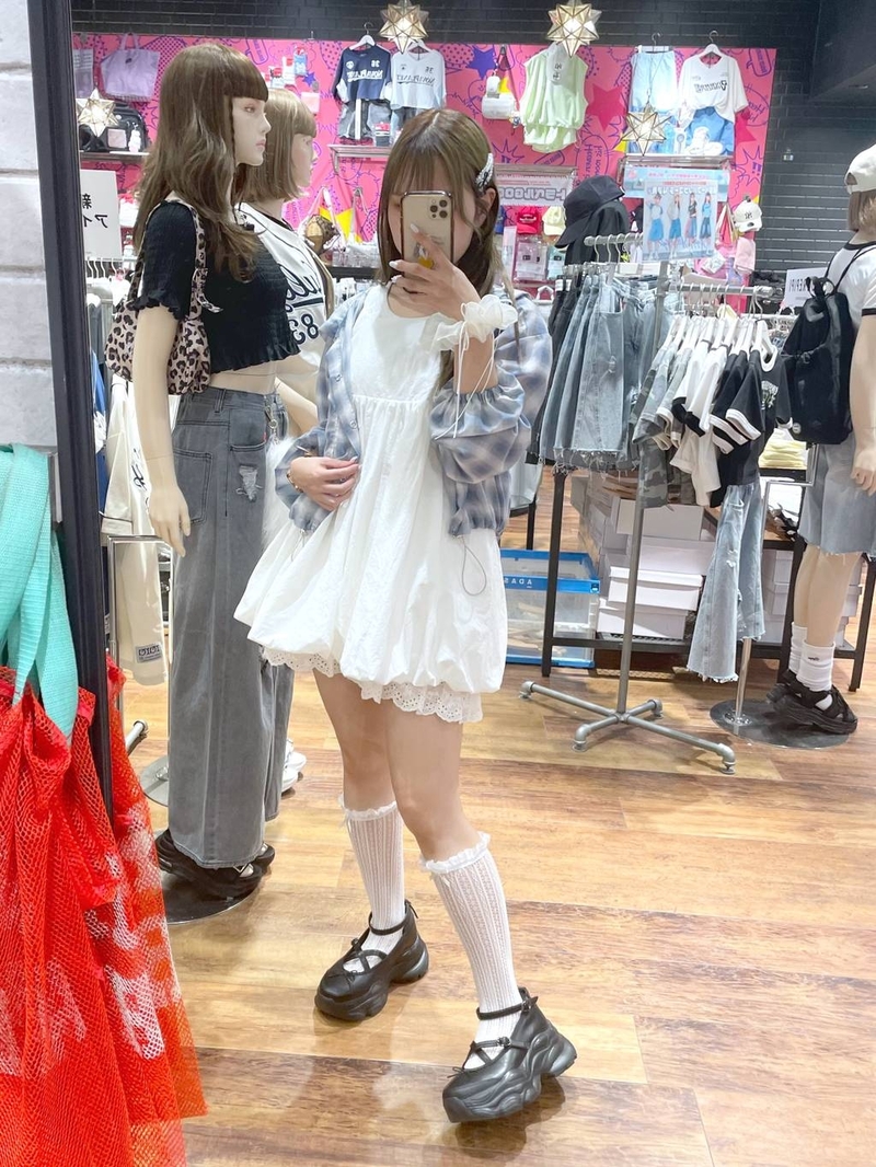 9390742/LAZONA川崎PLAZA/repipi armario/156