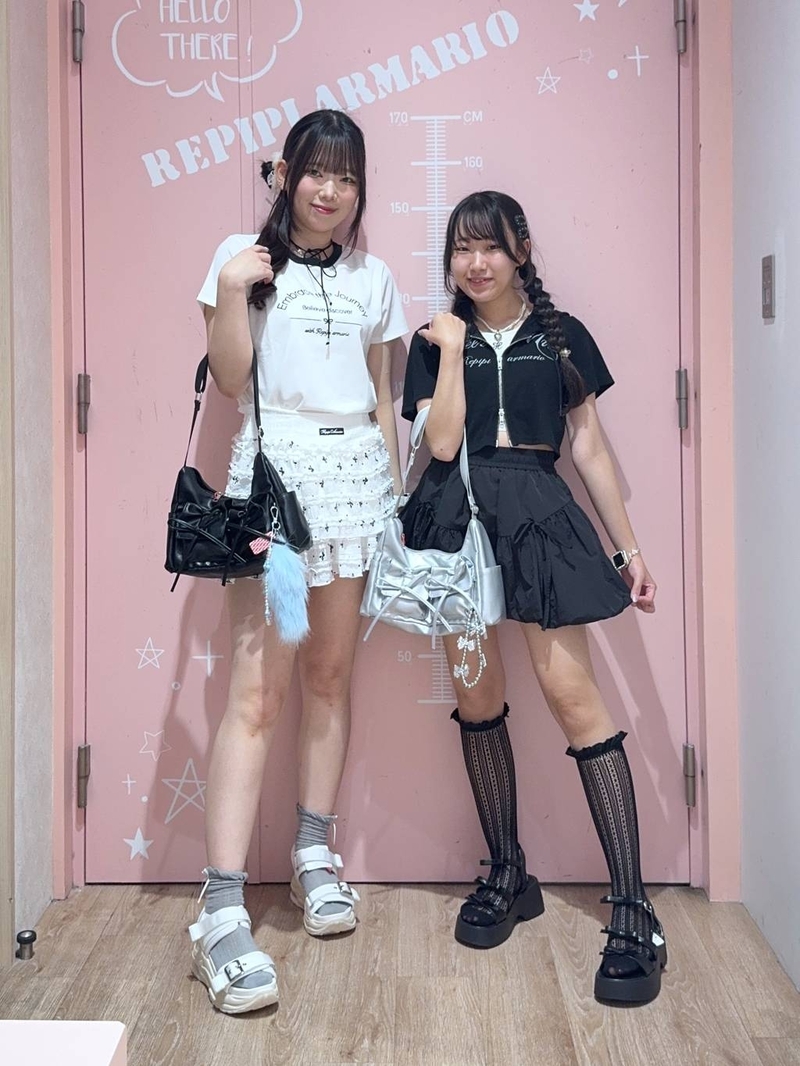 9433031/LAZONA川崎PLAZA/repipi armario/150