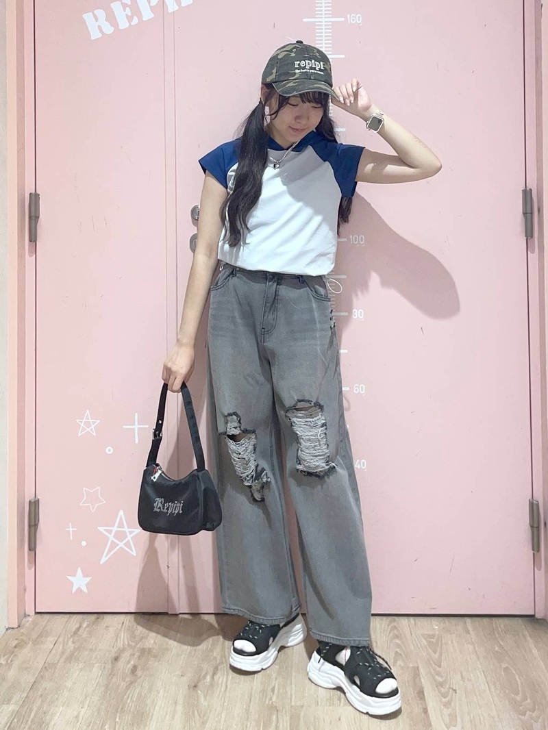 9427324/LAZONA川崎PLAZA/repipi armario/150