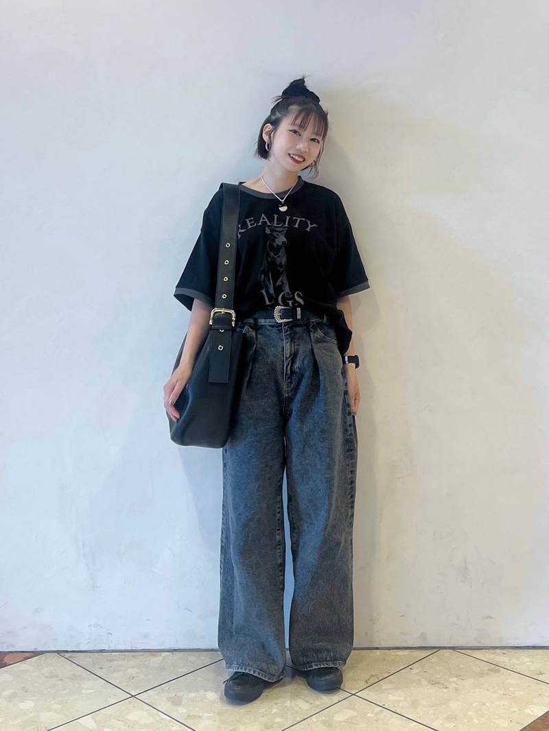 9434924/ヘップファイブ/PAGEBOY/159